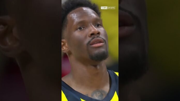 fenerbahce-baskani-ali-koc-ve-besiktas-baskani-serdal-adali-karsilasmayi-birlikte-takip-ediyor-n2O47rVI.jpg